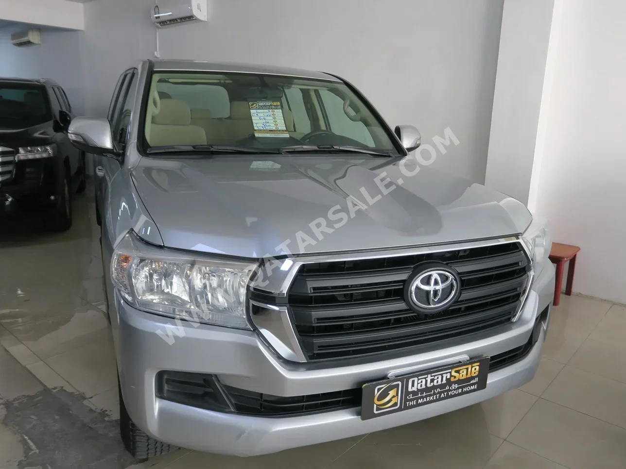 Toyota  Land Cruiser  GX  2020  Automatic  94,000 Km  6 Cylinder  Four Wheel Drive (4WD)  SUV  Gray