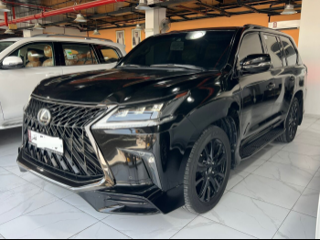 لكزس  ال اكس  570 اس بلاك ايديشن  2019  اوتوماتيك  123,000 كم  8 سلندر  دفع رباعي  اس يو في  أسود