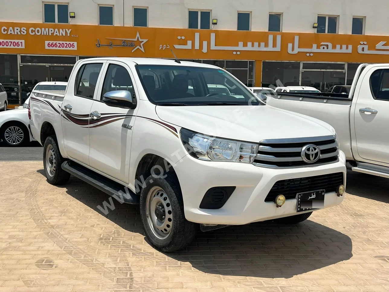 تويوتا  هاي لوكس  2019  اوتوماتيك  125,000 كم  4 سلندر  دفع رباعي  بيكب  أبيض