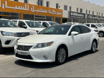 لكزس  إيه أس  350  2013  اوتوماتيك  134,000 كم  6 سلندر  دفع خلفي  سيدان  أبيض