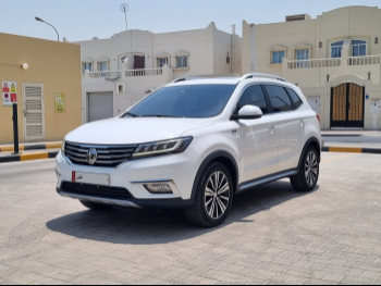 ام جي  ار اكس 5  2022  اوتوماتيك  37,000 كم  4 سلندر  دفع كلي مستمر  اس يو في  أبيض  تحت الضمان