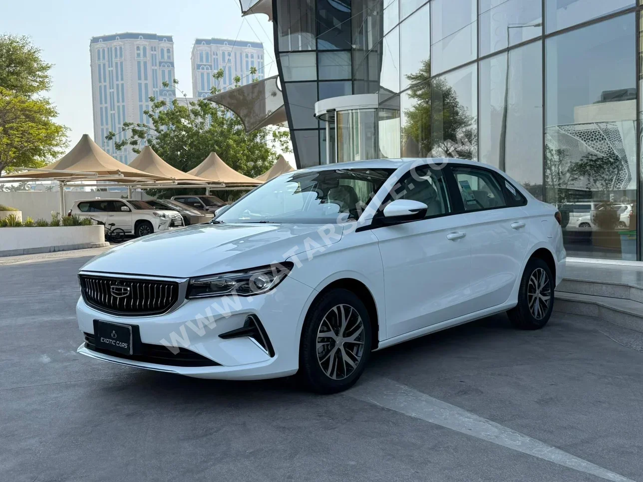 Geely  Emgrand  2025  Automatic  0 Km  4 Cylinder  Front Wheel Drive (FWD)  Sedan  White  With Warranty