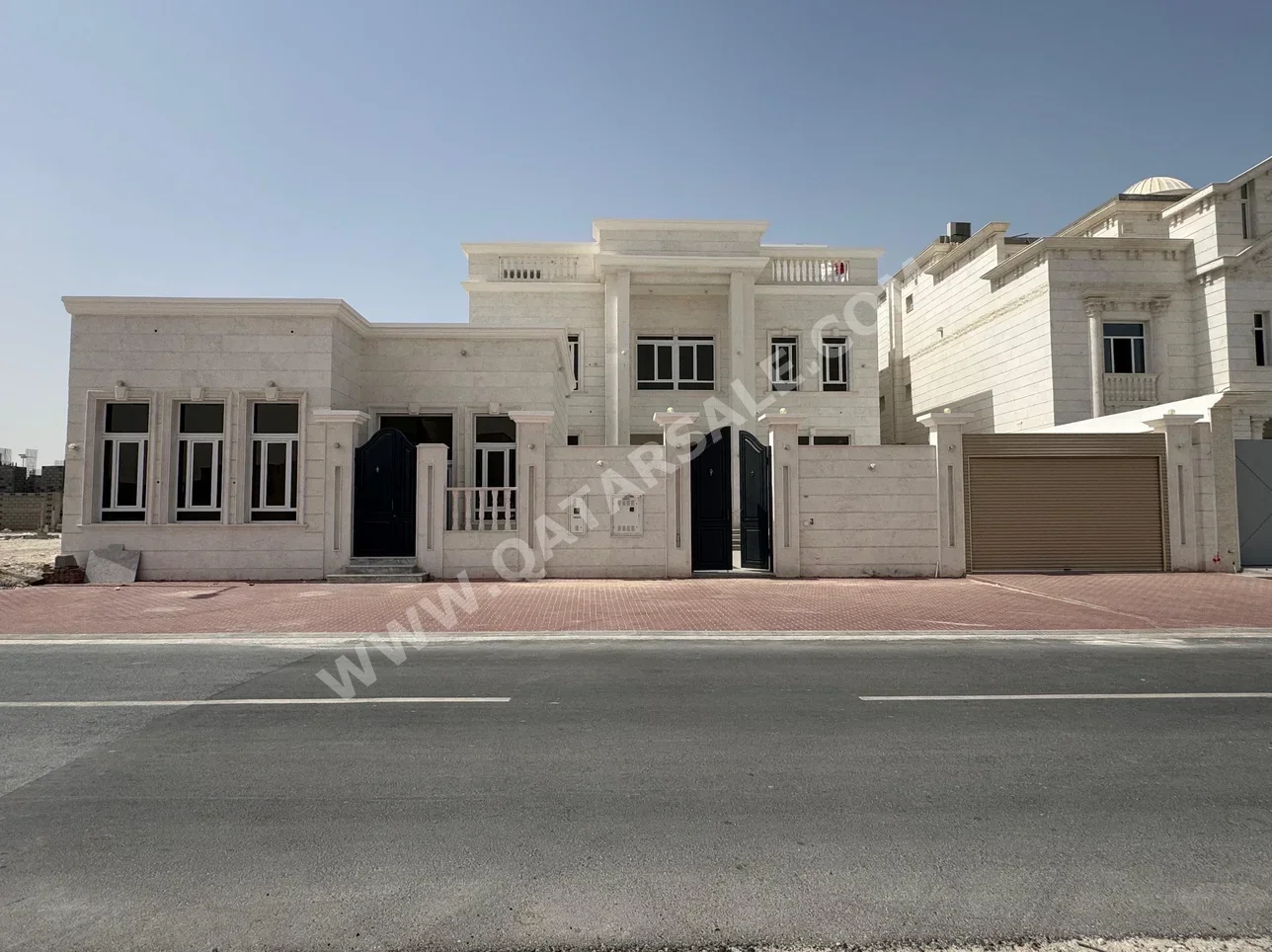 Family Residential - Not Furnished - Al Rayyan - Al Themaid - 8 Bedrooms - Includes Water & Electricity