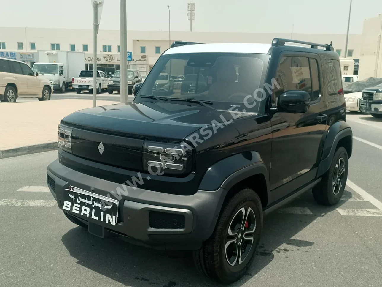 Wuling  Mini EV  2023  Automatic  8,000 Km  0 Cylinder  All Wheel Drive (AWD)  SUV  Black