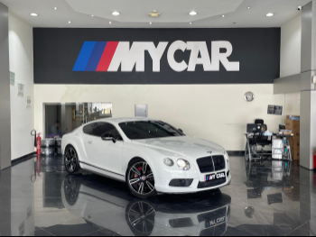 Bentley  Continental  GTS  2015  Automatic  54,000 Km  8 Cylinder  All Wheel Drive (AWD)  Coupe / Sport  White
