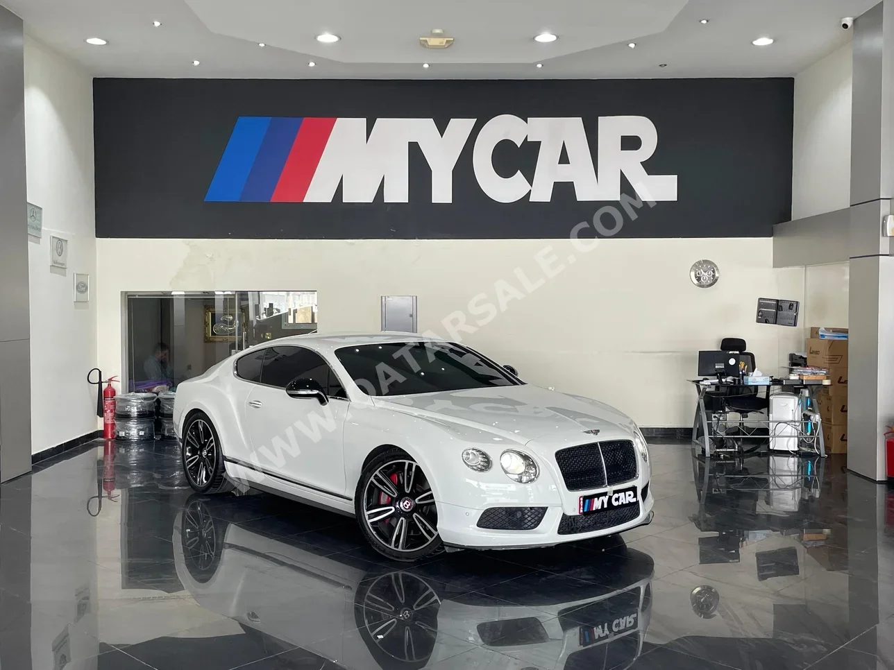 Bentley  Continental  GTS  2015  Automatic  54,000 Km  8 Cylinder  All Wheel Drive (AWD)  Coupe / Sport  White