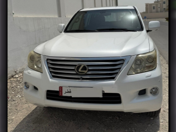 لكزس  ال اكس  570  2009  اوتوماتيك  166,000 كم  8 سلندر  دفع رباعي  اس يو في  أبيض لؤلؤي