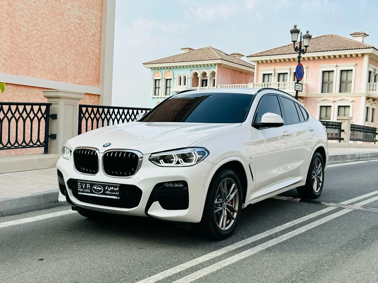 BMW  X4  4 Cylinder  SUV 4x4  White  2021