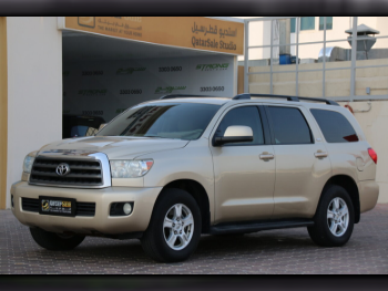 Toyota  Sequoia  2016  Automatic  220,000 Km  8 Cylinder  Four Wheel Drive (4WD)  SUV  Gold