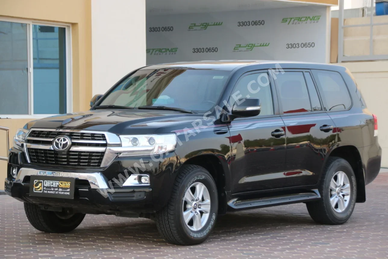 Toyota  Land Cruiser  GXR  2021  Automatic  76,000 Km  6 Cylinder  Four Wheel Drive (4WD)  SUV  Black