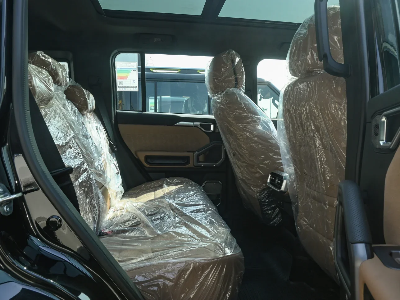 Jetour  T2  Luxury Plus  2026  Automatic  0 Km  4 Cylinder  Four Wheel Drive (4WD)  SUV  Black  With Warranty