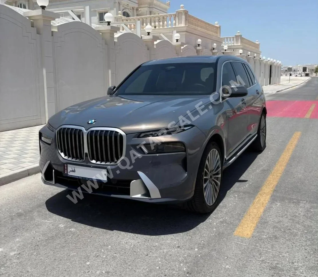 BMW  X-Series  X7 40i  2024  Automatic  3,000 Km  6 Cylinder  Four Wheel Drive (4WD)  SUV  Gray  With Warranty