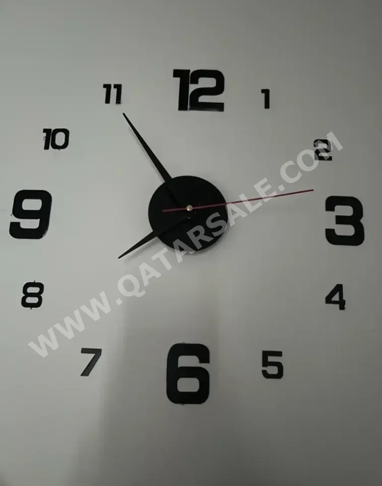 Wall Clock  Random  Black