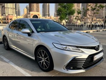 Toyota  Camry  Limited  2023  Automatic  19,950 Km  6 Cylinder  Front Wheel Drive (FWD)  Sedan  Silver  With Warranty