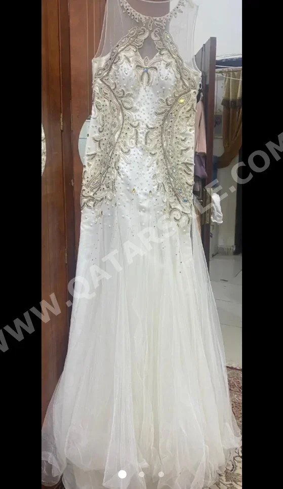 Dress  - White  -Size: 36