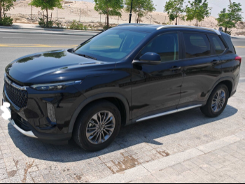 Maxus  D60  2023  Automatic  33,000 Km  4 Cylinder  Front Wheel Drive (FWD)  SUV  Black  With Warranty