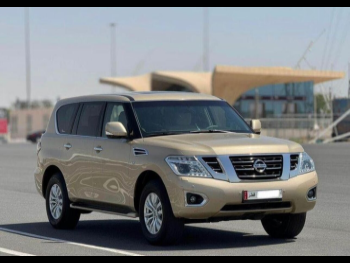 Nissan  Patrol  SE  2015  Automatic  275,000 Km  8 Cylinder  Four Wheel Drive (4WD)  SUV  Gold
