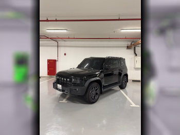 Jetour  T2  2025  Automatic  17,000 Km  4 Cylinder  Four Wheel Drive (4WD)  SUV  Black  With Warranty