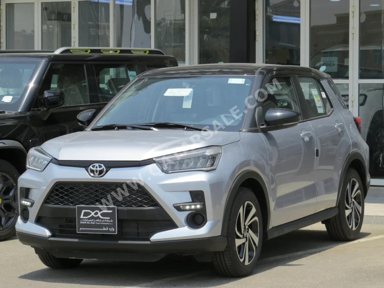 Toyota  Raize  2024  Automatic  0 Km  3 Cylinder  Four Wheel Drive (4WD)  SUV  Silver  With Warranty
