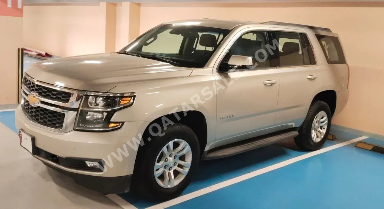 Chevrolet  Tahoe  2015  Automatic  130,500 Km  8 Cylinder  Four Wheel Drive (4WD)  SUV  Beige