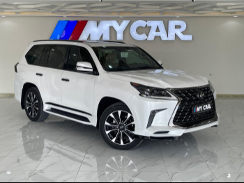 Lexus  LX  570 S Black Edition  2021  Automatic  46,000 Km  8 Cylinder  Four Wheel Drive (4WD)  SUV  White