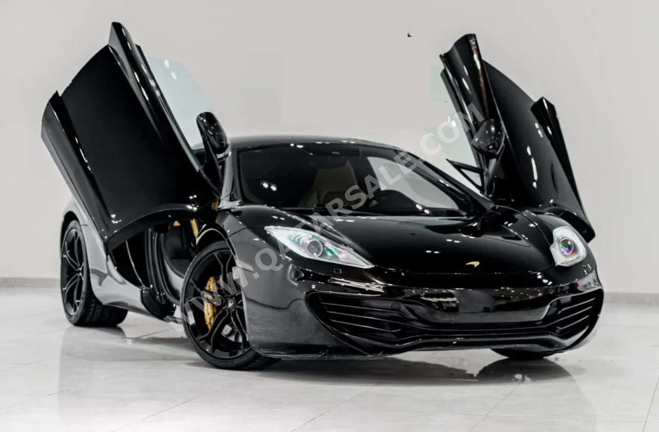 Mclaren  MP4- 12C  2012  Automatic  51,000 Km  8 Cylinder  Rear Wheel Drive (RWD)  Coupe / Sport  Black