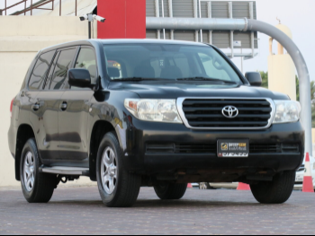 Toyota  Land Cruiser  G  2011  Automatic  369,000 Km  6 Cylinder  Four Wheel Drive (4WD)  SUV  Black
