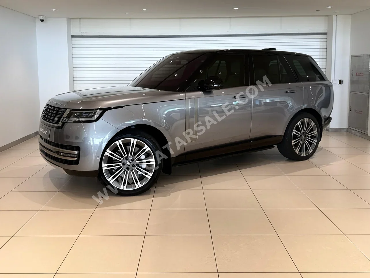 Land Rover  Range Rover  HSE  2023  Automatic  36,703 Km  8 Cylinder  All Wheel Drive (AWD)  SUV  Gray  With Warranty