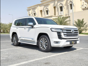 Toyota  Land Cruiser  VX Twin Turbo  2023  Automatic  65,000 Km  6 Cylinder  Four Wheel Drive (4WD)  SUV  White  With Warranty