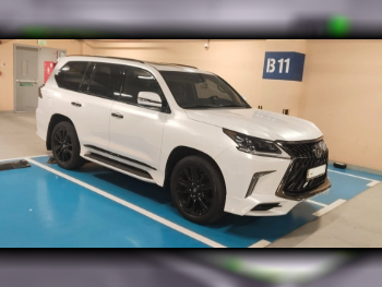Lexus  LX  570 S Black Edition  2019  Automatic  76,000 Km  8 Cylinder  Four Wheel Drive (4WD)  SUV  White