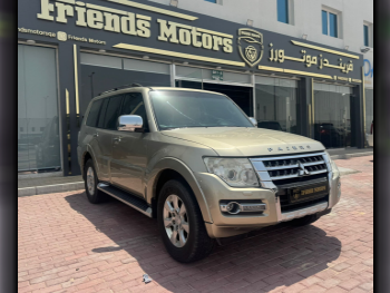 Mitsubishi  Pajero  3.8  2017  Automatic  196,000 Km  6 Cylinder  Four Wheel Drive (4WD)  SUV  Gold