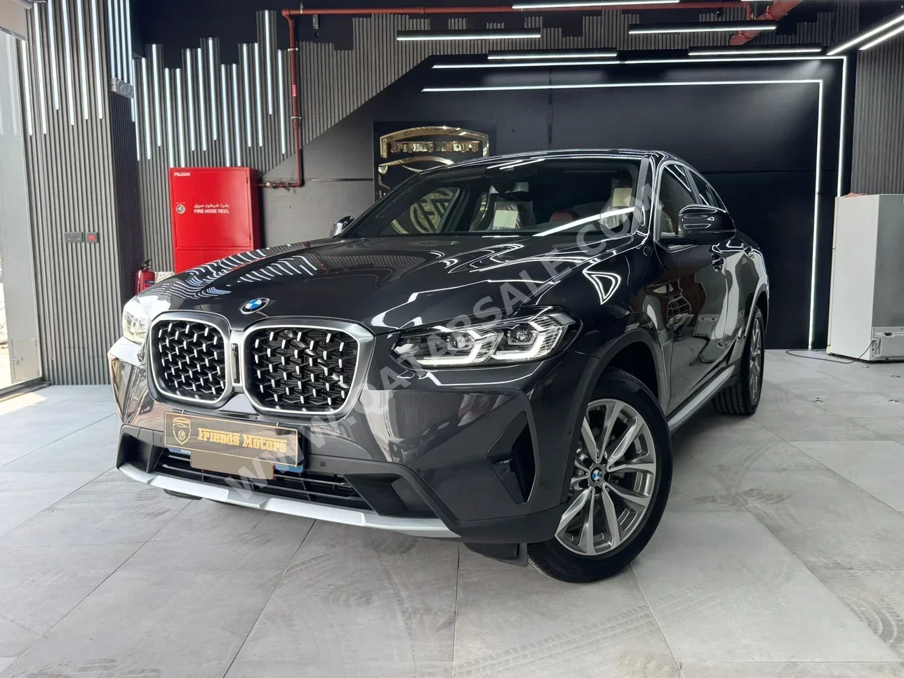BMW  X-Series  X4  2025  Automatic  0 Km  4 Cylinder  Four Wheel Drive (4WD)  SUV  Gray  With Warranty