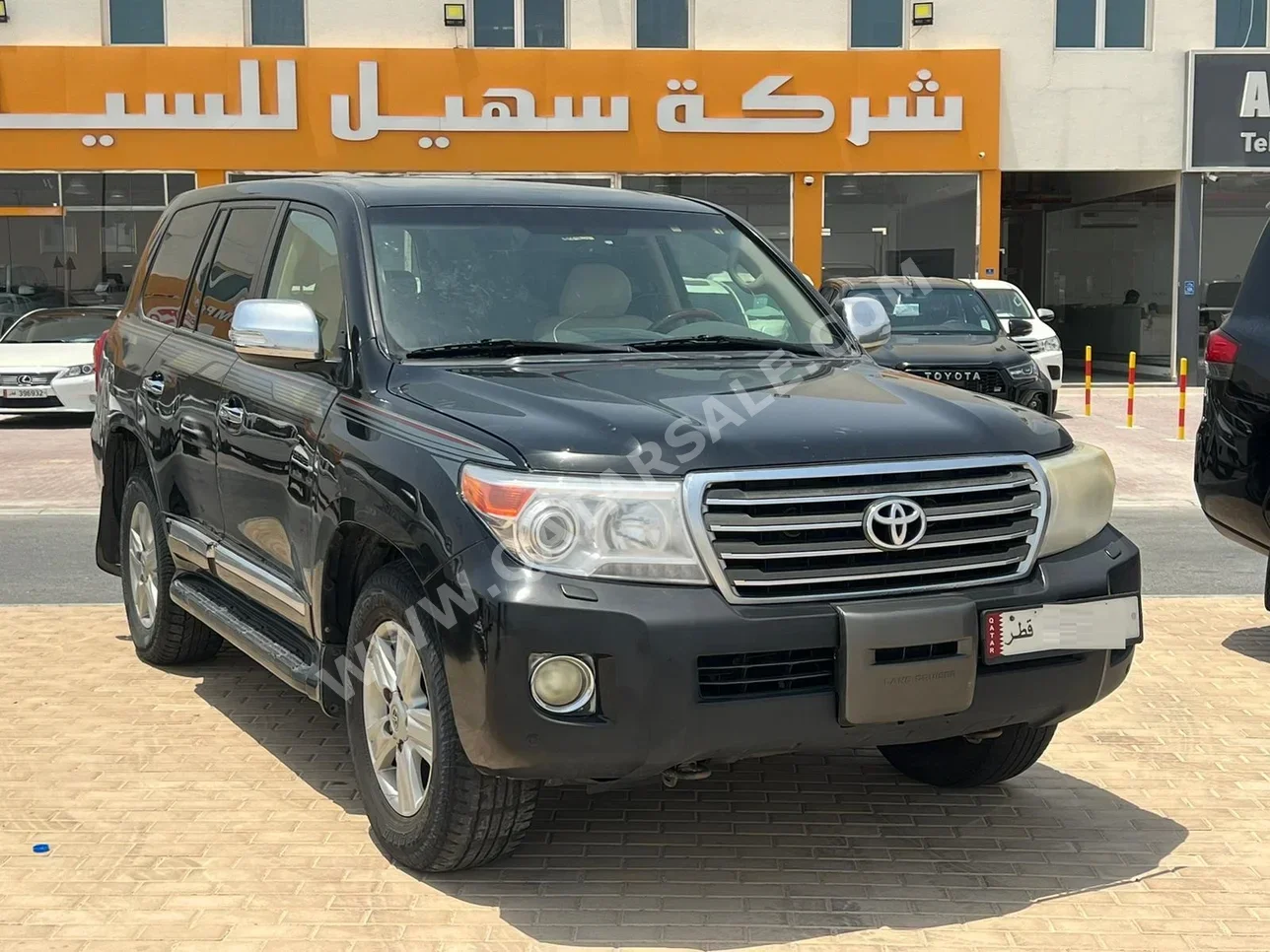 Toyota  Land Cruiser  GXR  2014  Automatic  370,000 Km  8 Cylinder  Four Wheel Drive (4WD)  SUV  Black