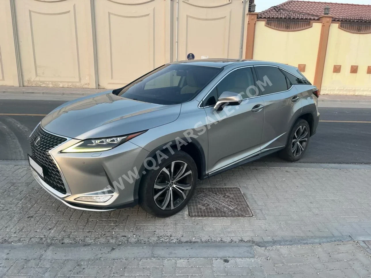Lexus  RX  350  2020  Automatic  83,000 Km  6 Cylinder  Four Wheel Drive (4WD)  SUV  Sonic Titanium