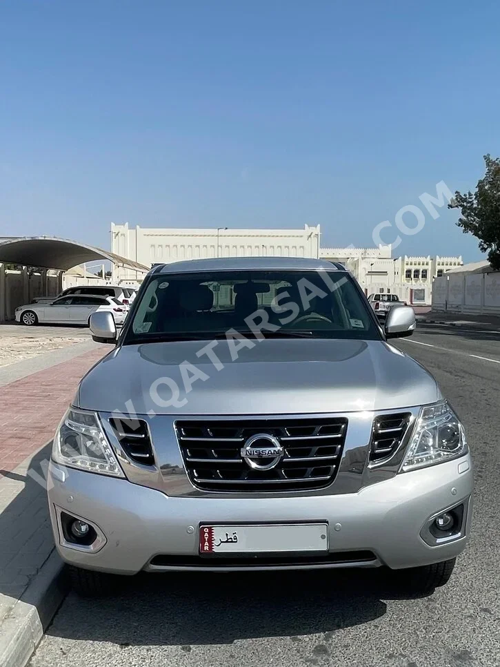 Nissan  Patrol  LE  2018  Automatic  131,000 Km  8 Cylinder  Four Wheel Drive (4WD)  SUV  Silver
