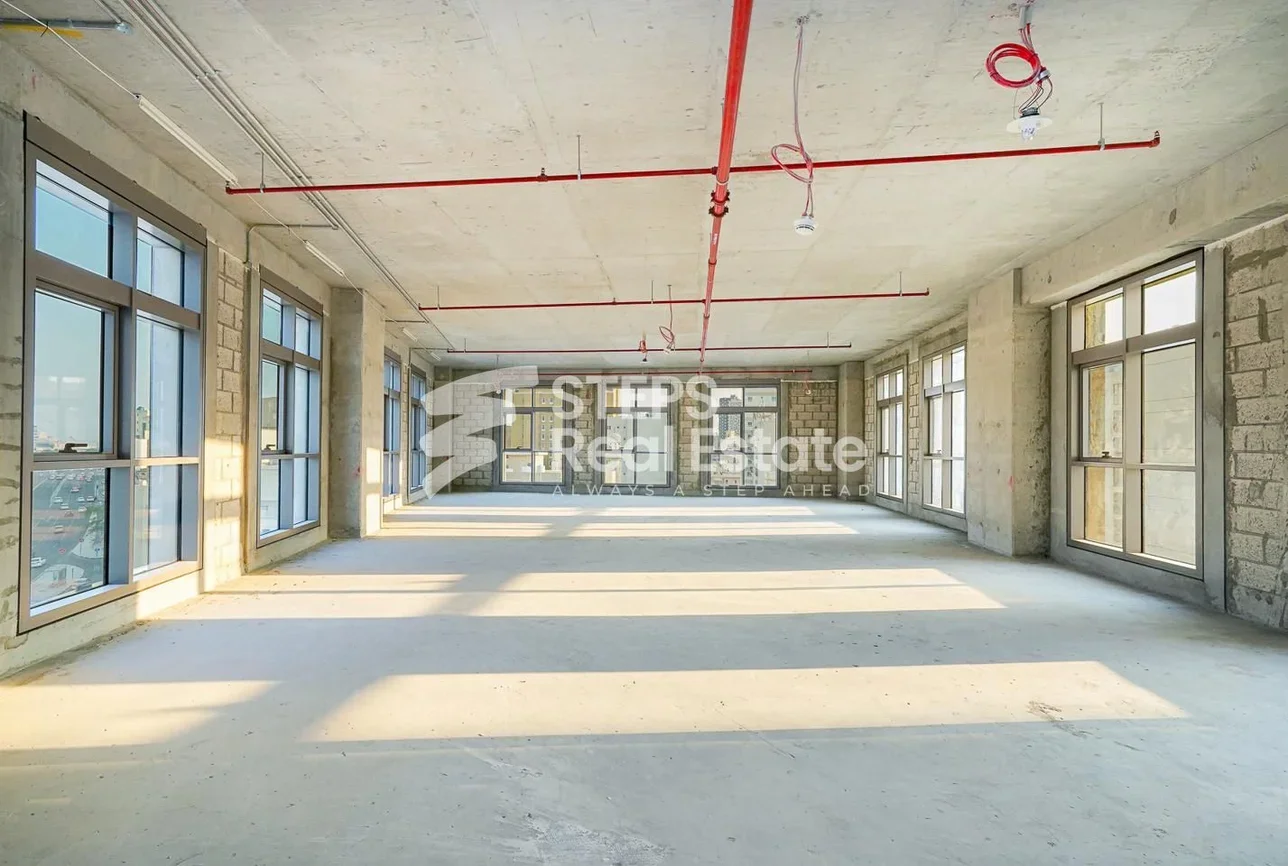 Commercial Offices - Not Furnished  - Doha  - New Doha