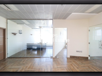 Commercial Offices - Semi Furnished  - Doha  - Fereej Bin Mahmoud