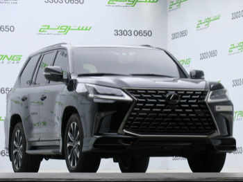 Lexus  LX  570 S Black Edition  2021  Automatic  114,000 Km  8 Cylinder  Four Wheel Drive (4WD)  SUV  Black