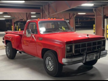 GMC  Pickup  1979  Manual  1,000 Km  8 Cylinder  Rear Wheel Drive (RWD)  Pick Up  Red