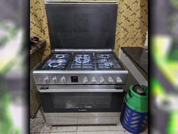 Oven  - White