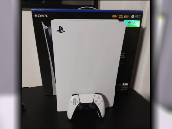 Video Games Consoles - Sony  - PlayStation 5 Digital  - 1 TB  -Included Controllers: 1