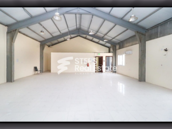 Warehouses & Stores - Al Wakrah  - Barkit Al Awamer  -Area Size: 4000 Square Meter
