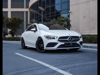 Mercedes-Benz  CLA  250  2020  Automatic  53,000 Km  4 Cylinder  Rear Wheel Drive (RWD)  Sedan  White