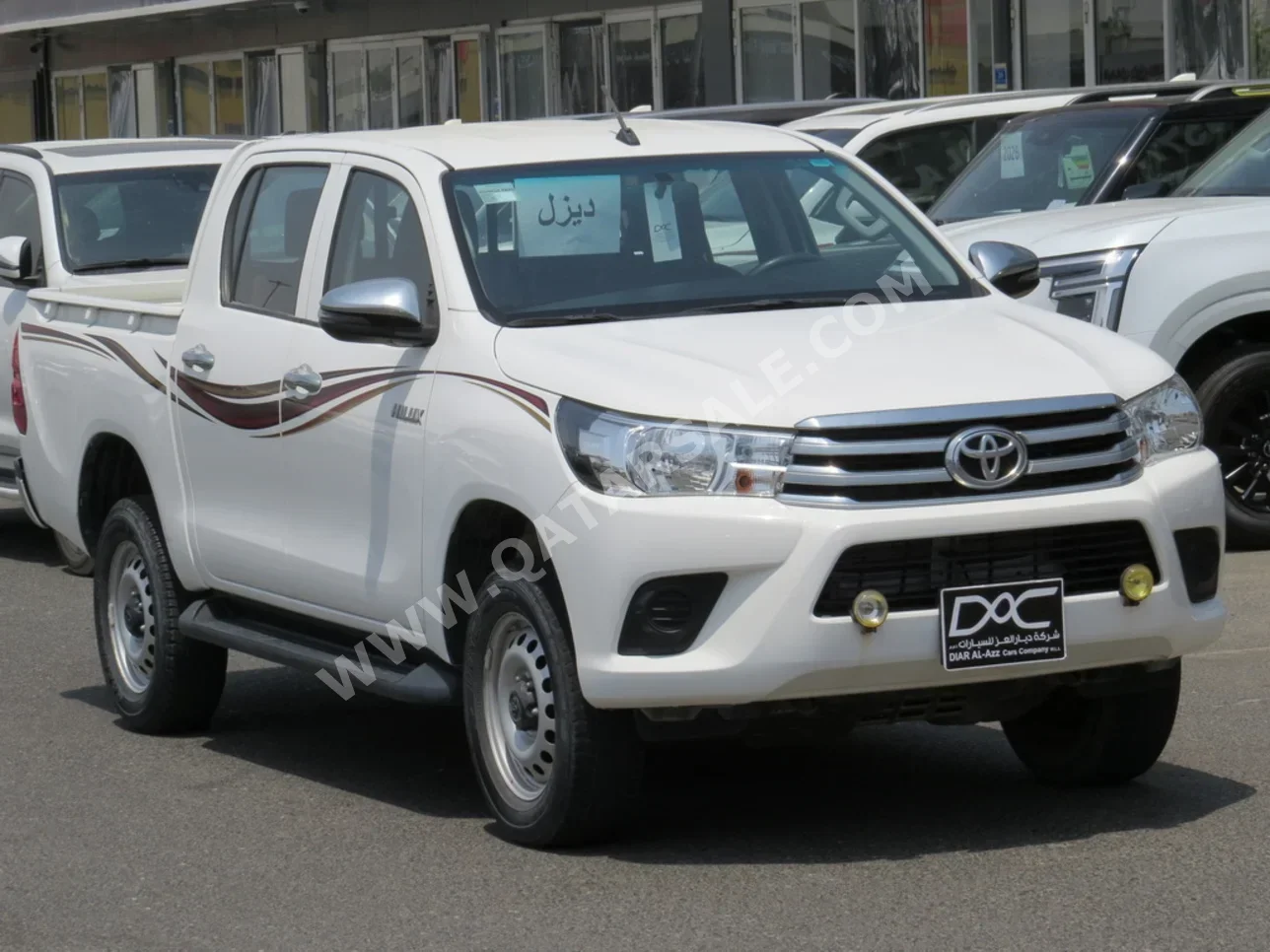 Toyota  Hilux  2019  Automatic  35,000 Km  4 Cylinder  Four Wheel Drive (4WD)  Pick Up  White