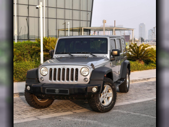 Jeep  Wrangler  Sahara  2015  Automatic  137,000 Km  6 Cylinder  Four Wheel Drive (4WD)  SUV  Gray