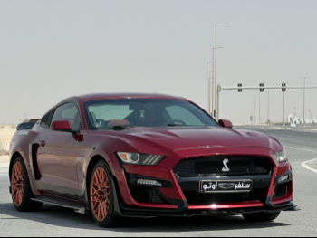 فورد  موستانغ  2016  اوتوماتيك  150,000 كم  6 سلندر  دفع خلفي  كوبيه \ سبورت  أحمر