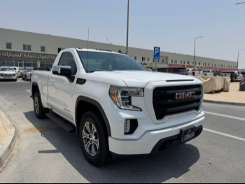 GMC  Sierra  Elevation  2021  Automatic  87,000 Km  8 Cylinder  Four Wheel Drive (4WD)  Pick Up  White