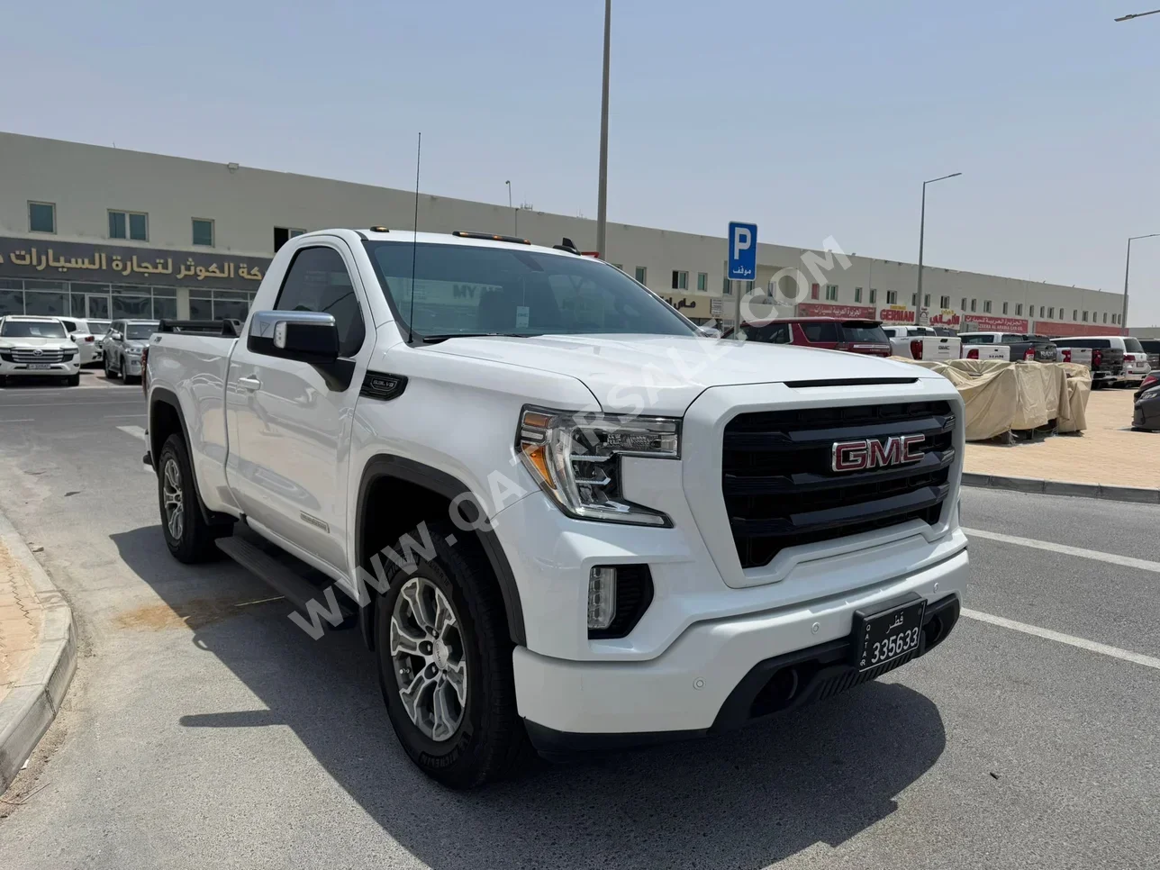 GMC  Sierra  Elevation  2021  Automatic  87,000 Km  8 Cylinder  Four Wheel Drive (4WD)  Pick Up  White