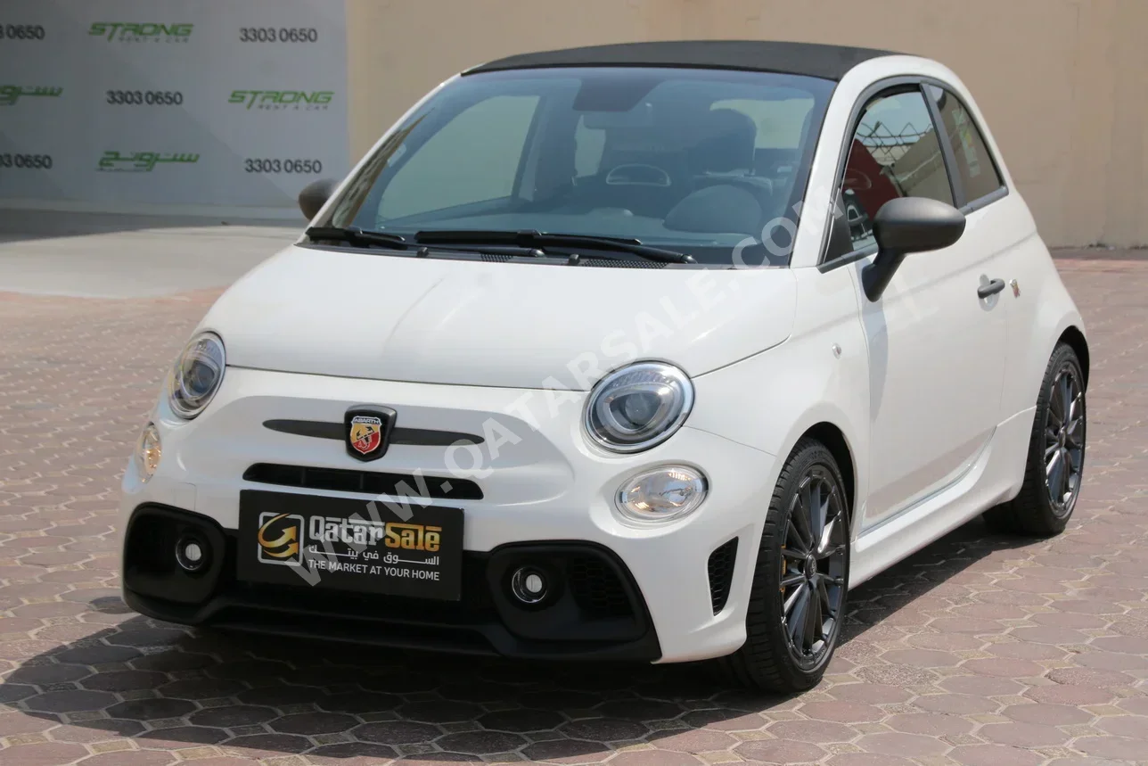 Fiat  695  Abarth  2024  Automatic  400 Km  4 Cylinder  Front Wheel Drive (FWD)  Convertible  White  With Warranty