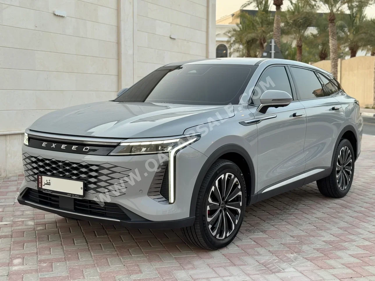 إكسيد  ار اكس  400 تي فلاج شيب  2024  اوتوماتيك  62,000 كم  4 سلندر  دفع كلي مستمر  اس يو في  رمادي  تحت الضمان